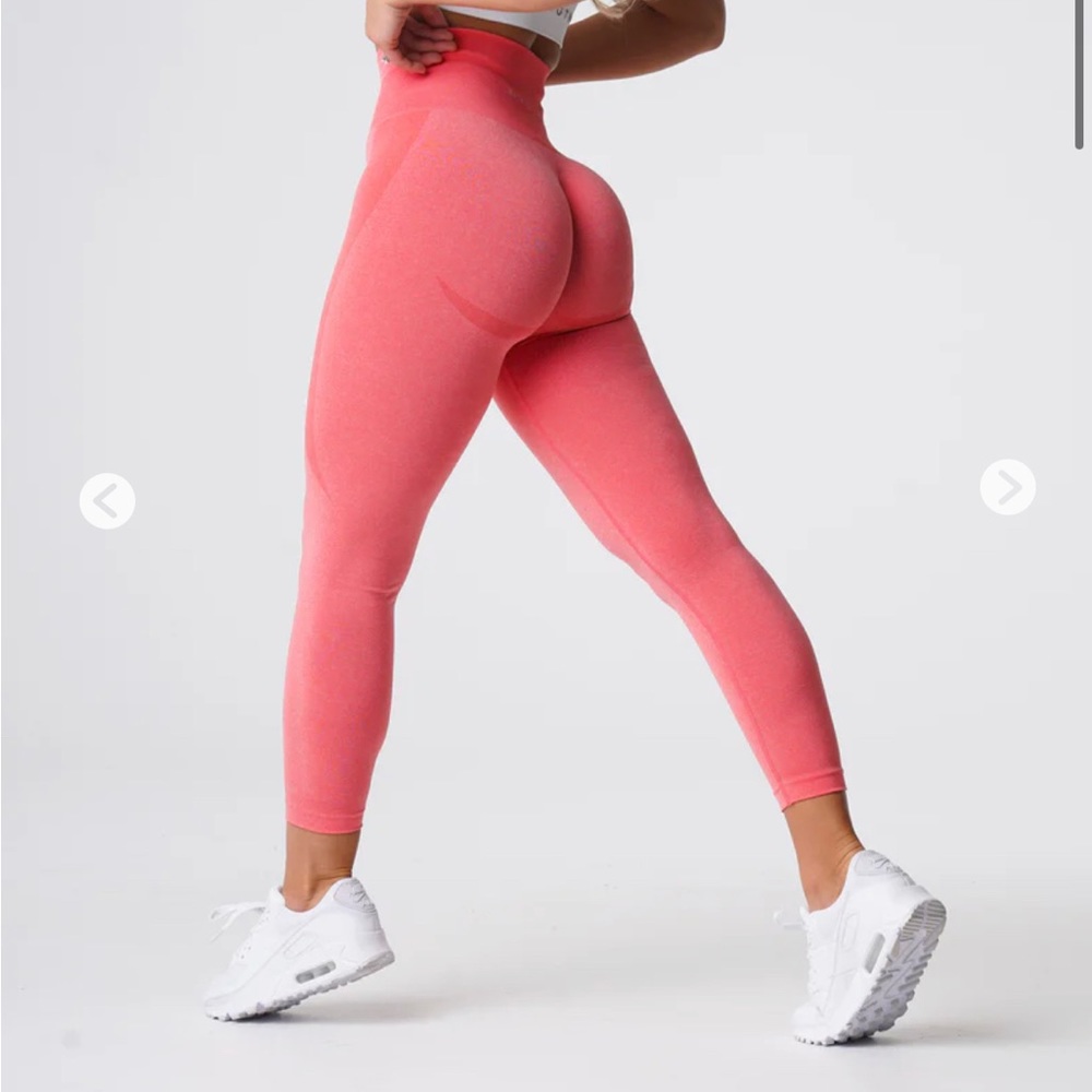 Nvgtn contour seamless leggings in color coral. NWT